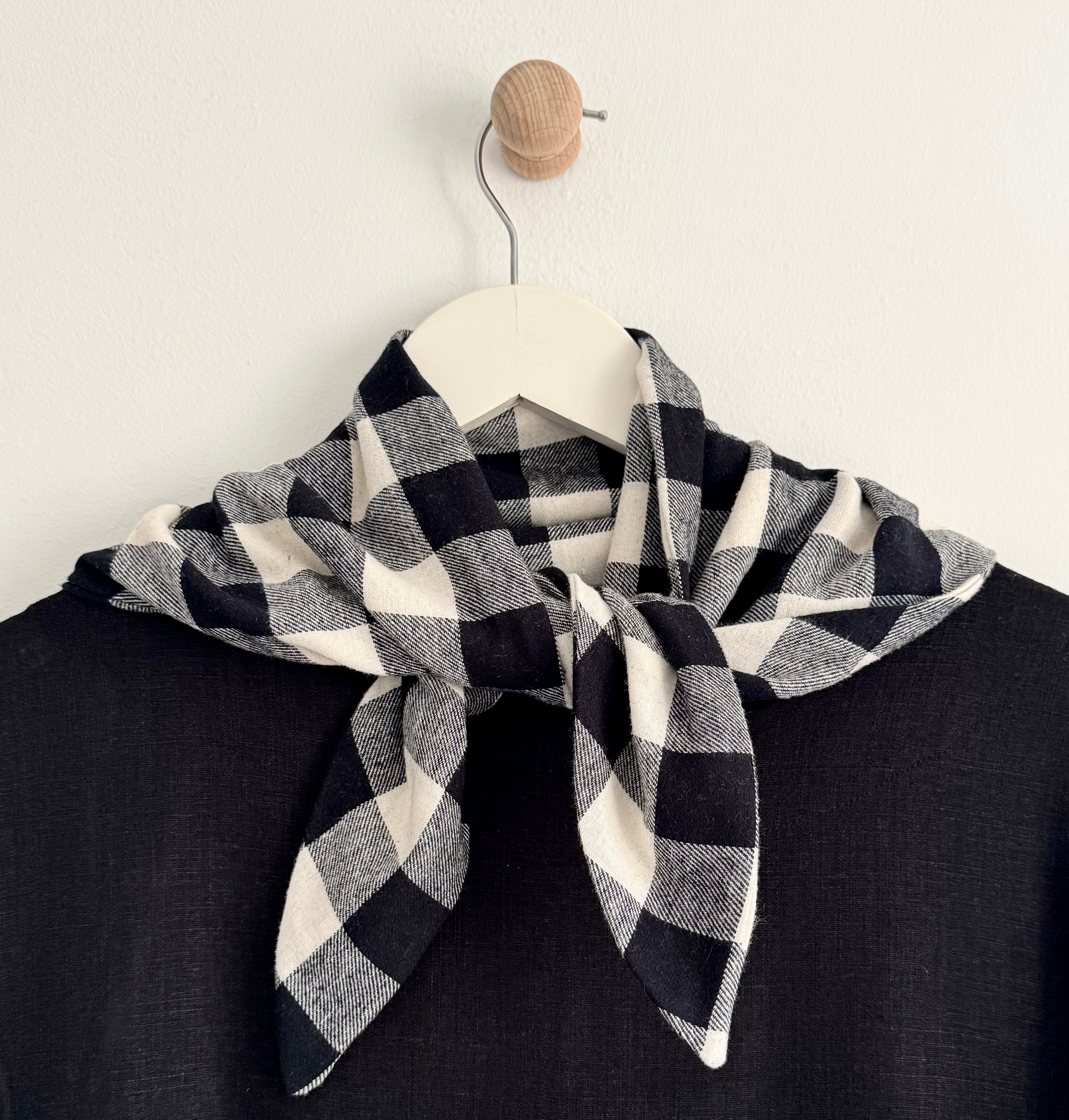 Black & cream triangle scarf