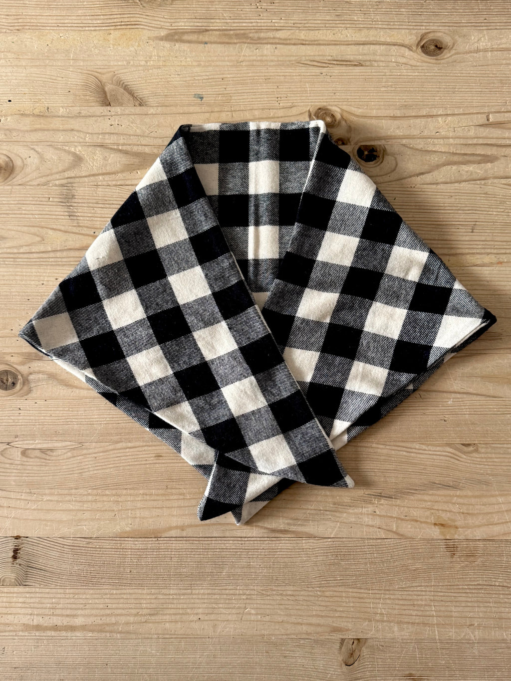 Black & cream triangle scarf